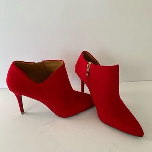 Jessica Simpson Vibrant Red Heeled Boots